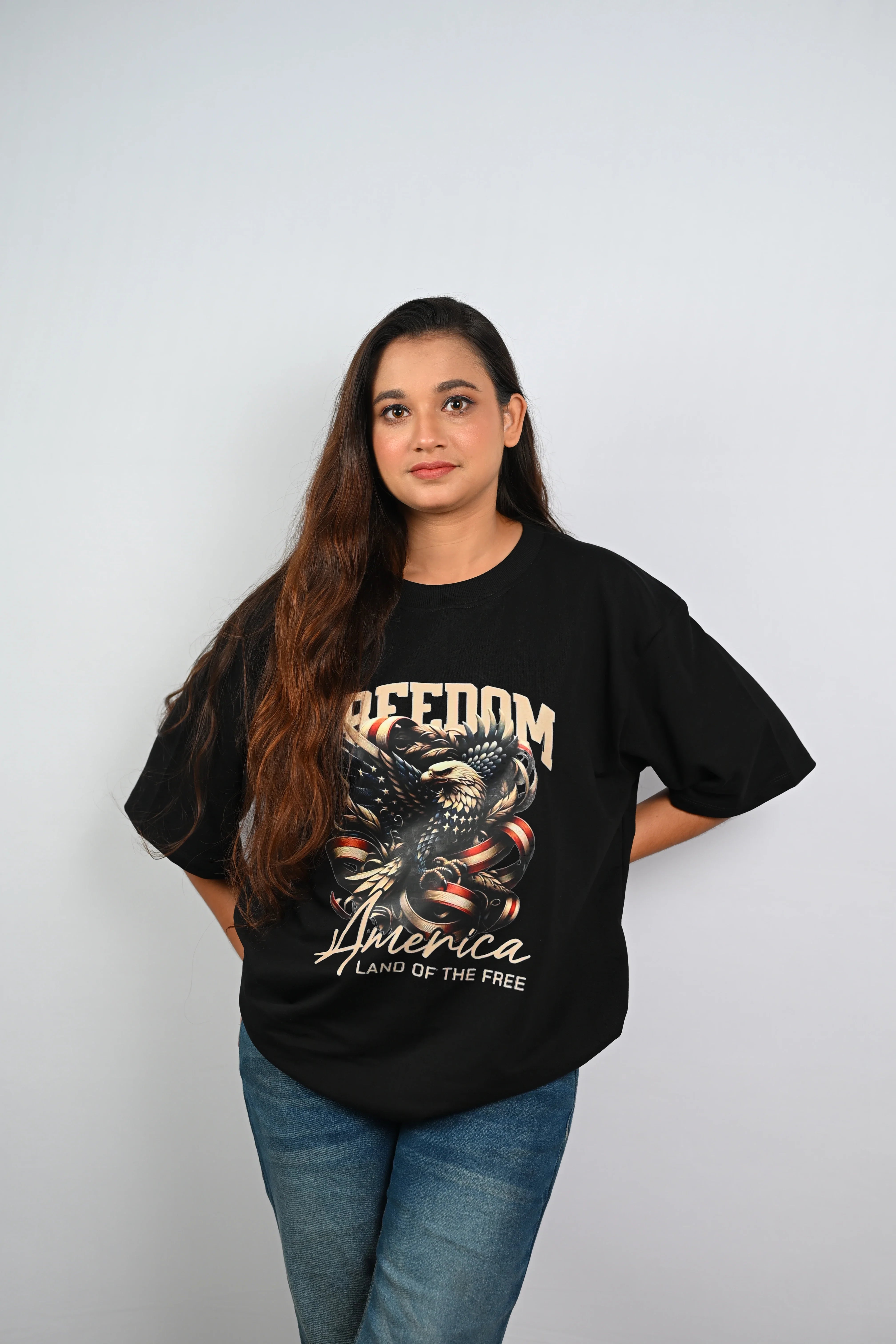 Freedom America Graphic Oversized T-Shirt Land of the Free (Black)