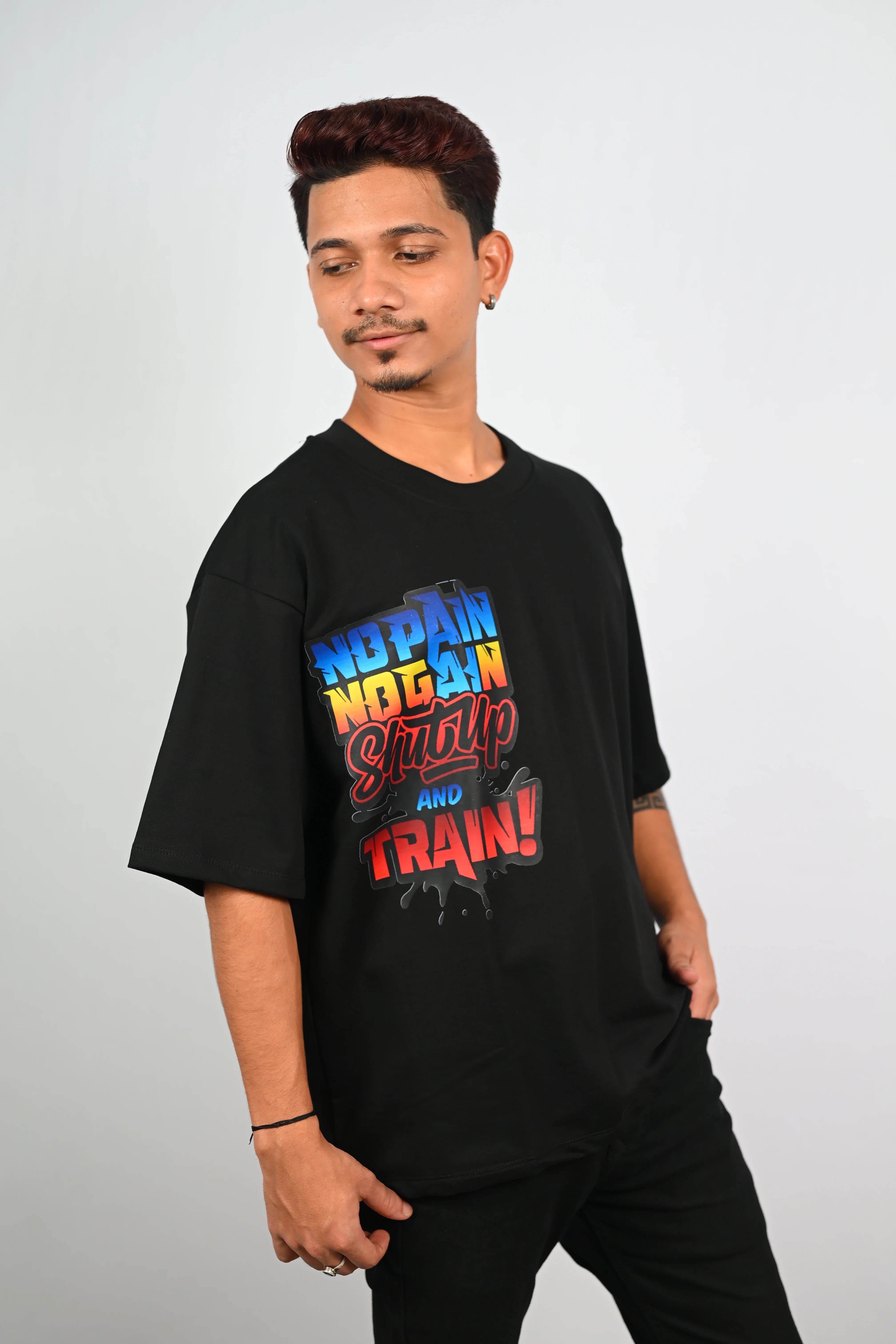 No Pain No Gain Shut Up and Train Graphic Oversized T-Shirt Black